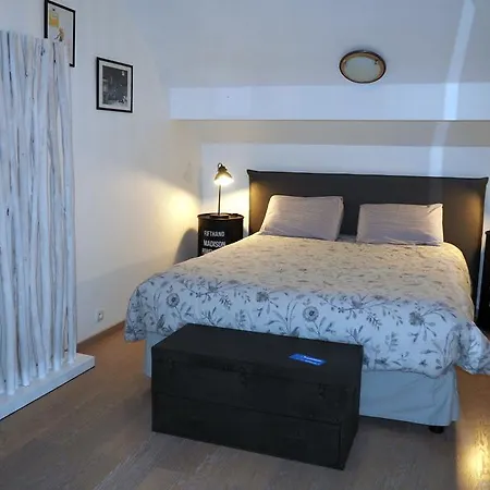 Bed & Breakfast Paris Cote Jardin 3*